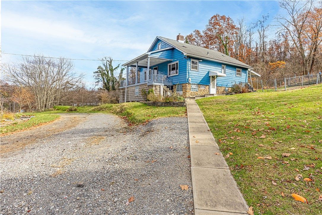 1470 Old Leechburg Rd Pittsburgh, PA 15239 - Thumbnail 3