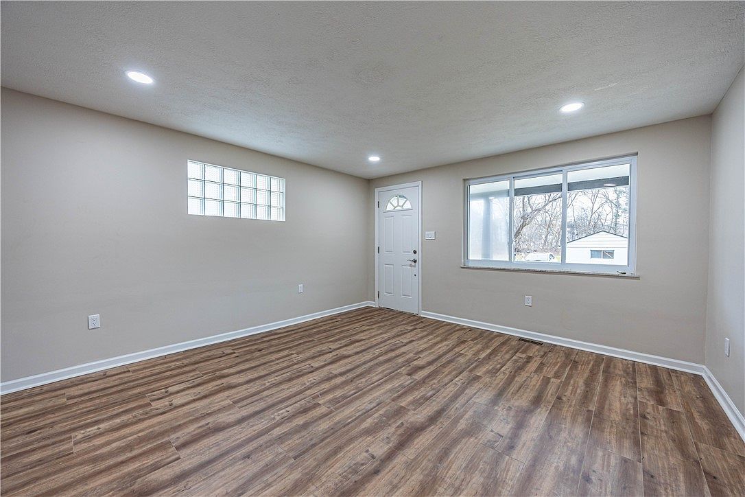 106 Blythe Rd S Morgan, PA 15064 - Thumbnail 3