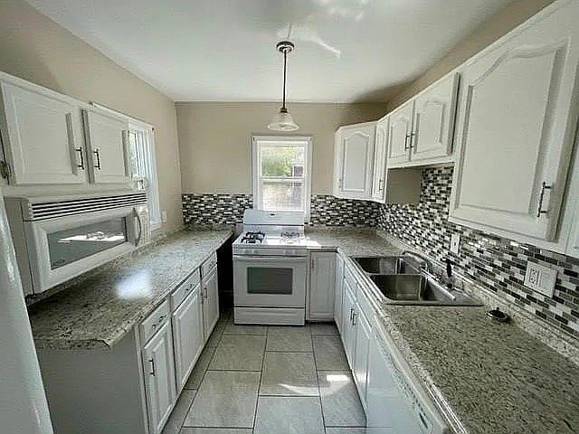 2113 Orchard St Homestead, PA 15120 - Thumbnail 3