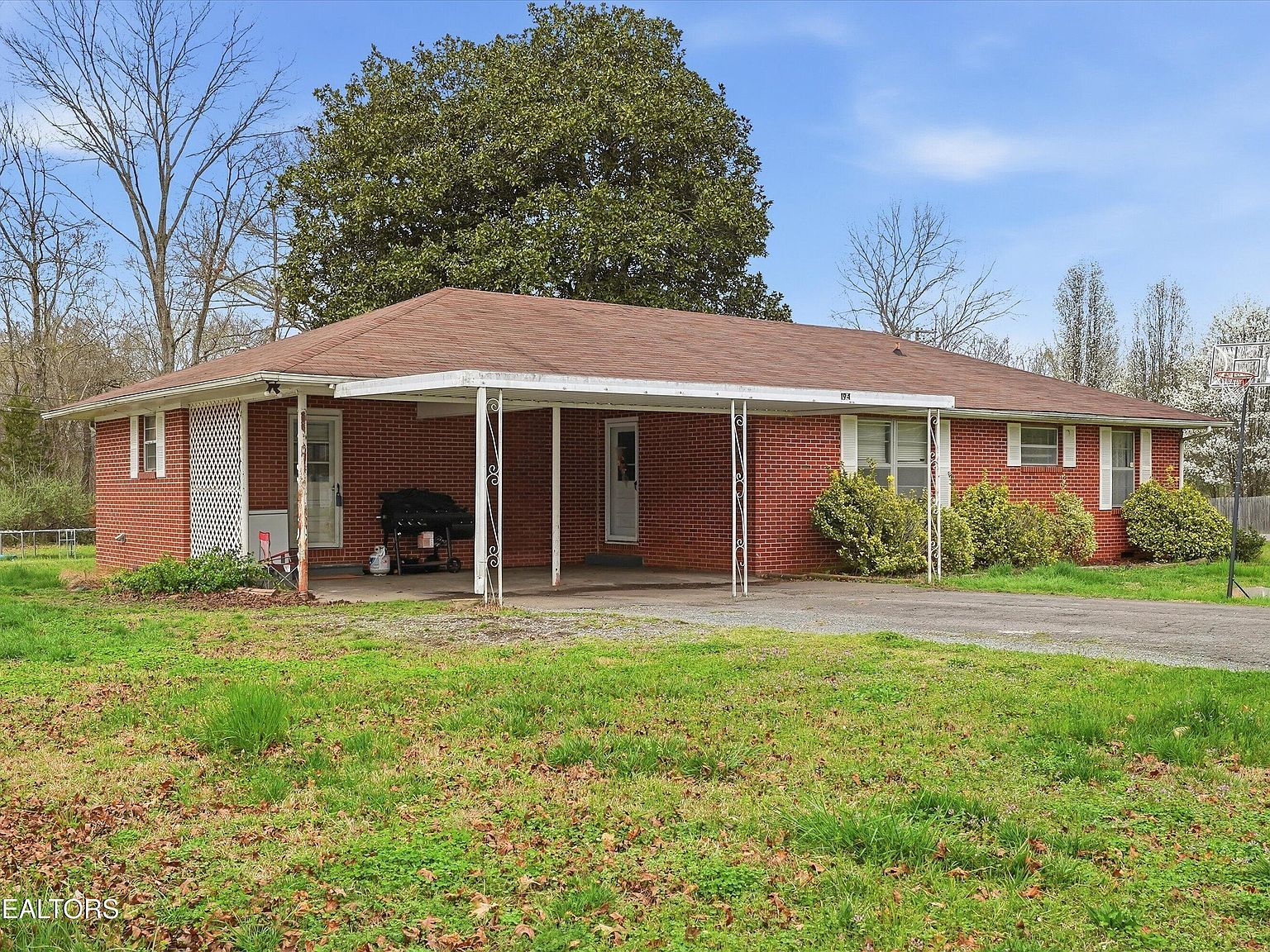 194 Meadowview Ln Decatur, TN 37322 - Thumbnail 3