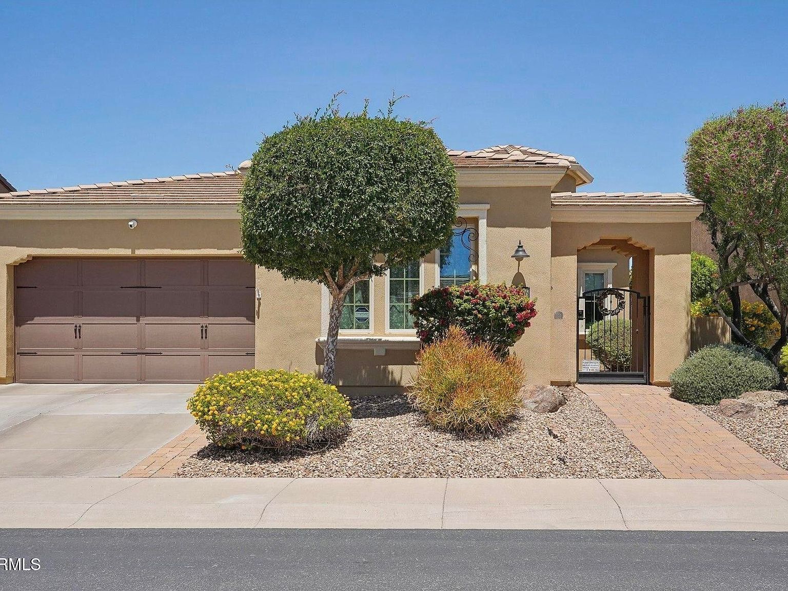 12956 W Eagle Ridge Ln Peoria, AZ 85383 - Thumbnail 3