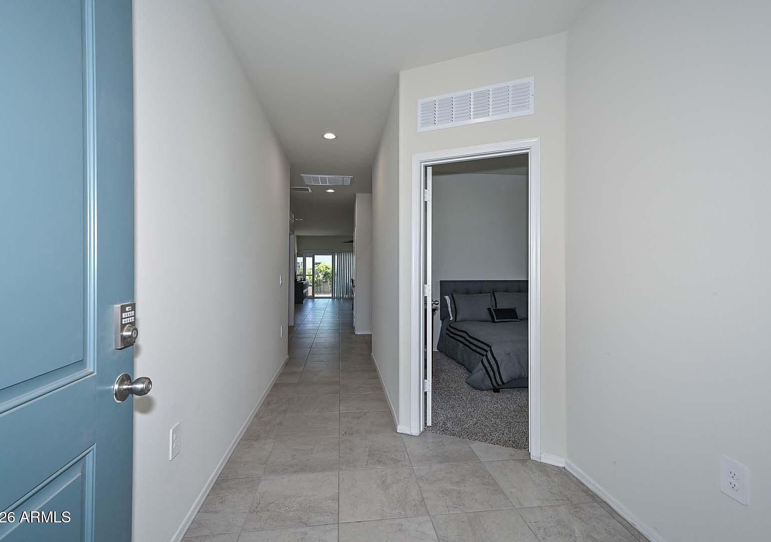 18637 W Bronco Trl Surprise, AZ 85387 - Thumbnail 3