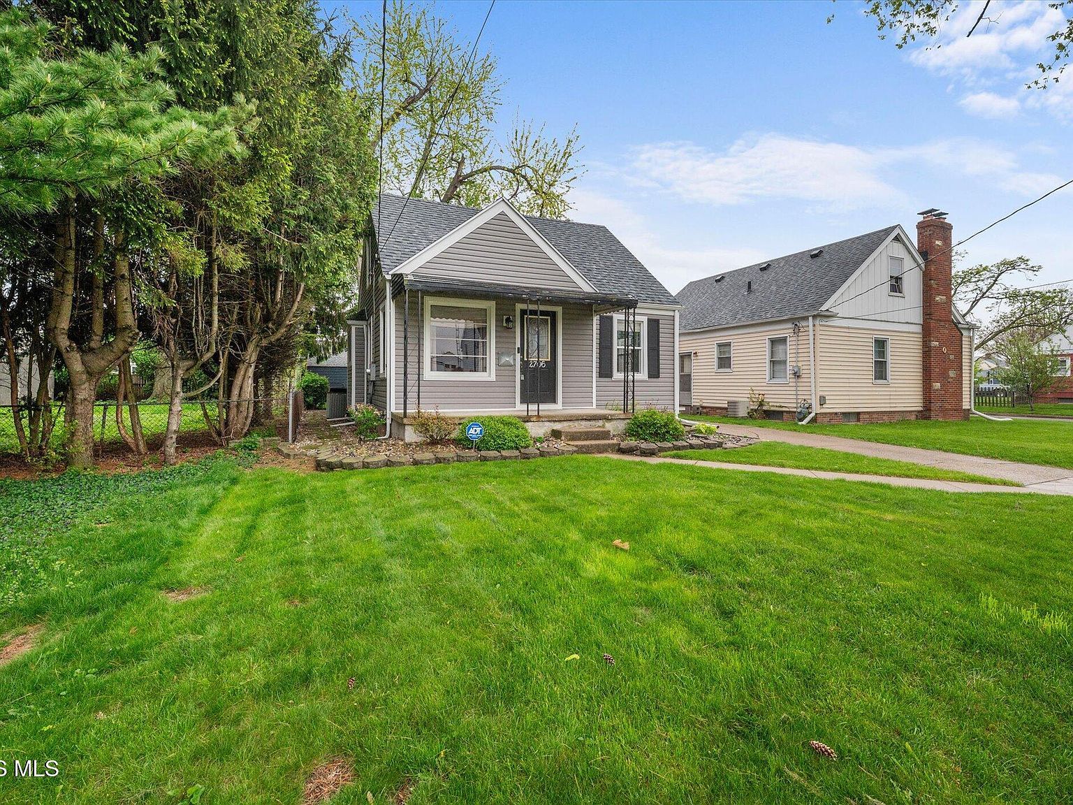 2706 106th St Toledo, OH 43611 - Thumbnail 3