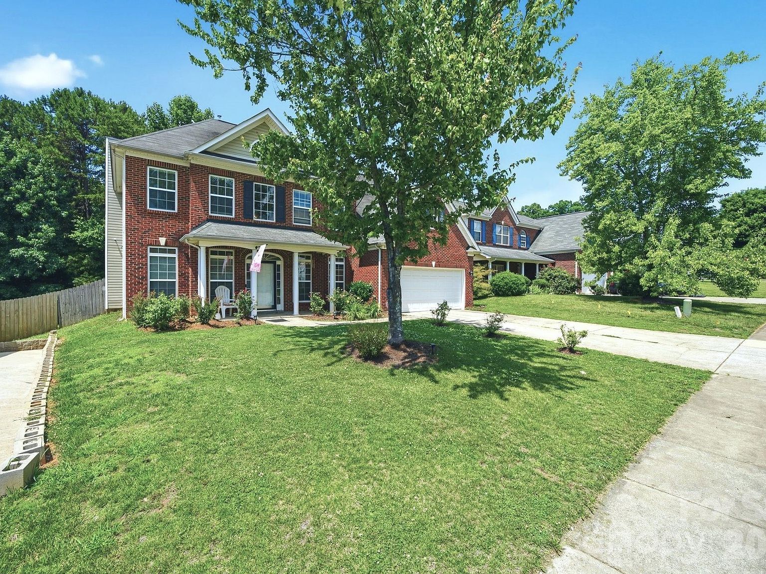 8505 Delamere Ln Charlotte, NC 28269 - Thumbnail 3