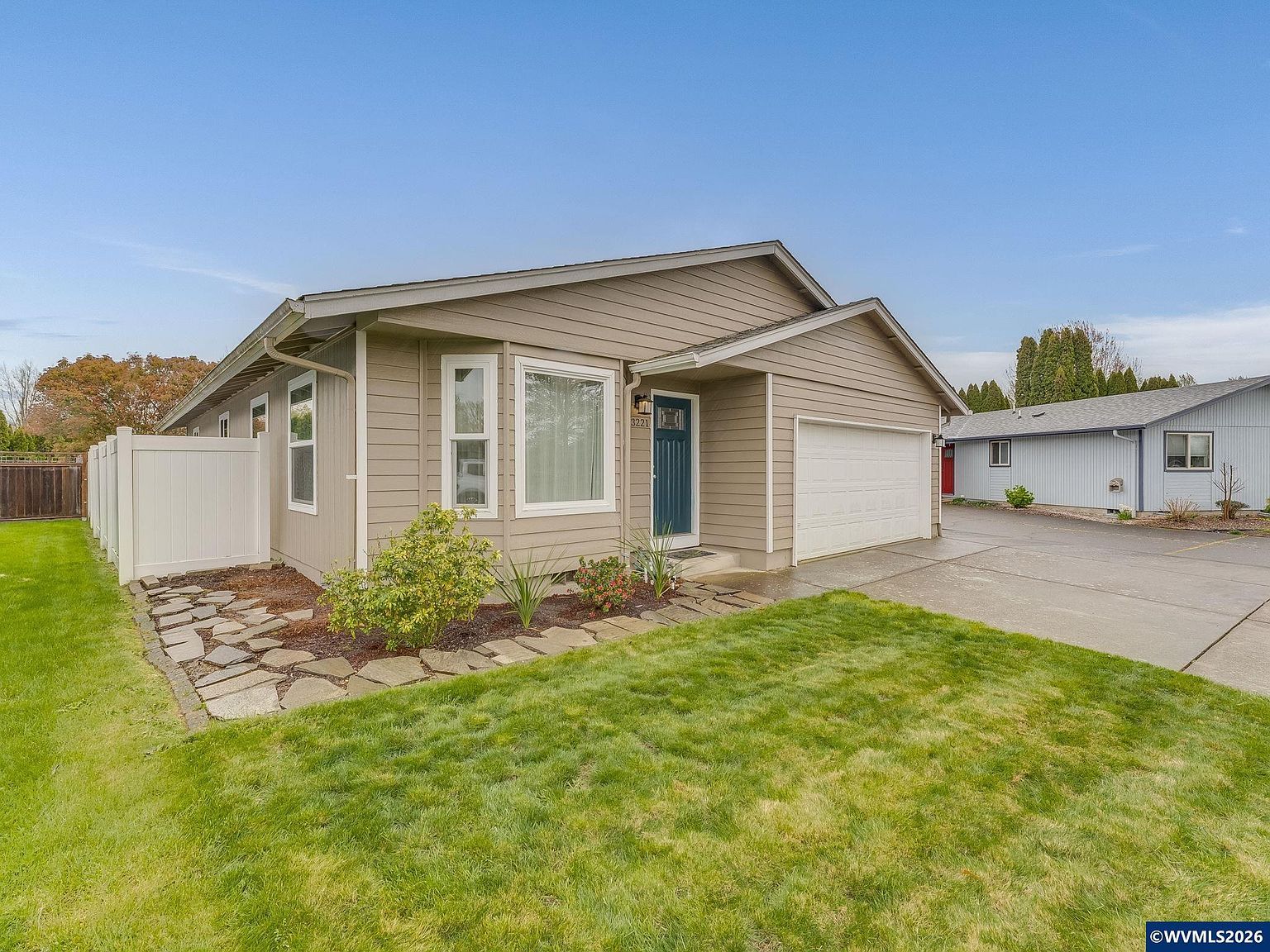 3221 SE Hathaway Dr Corvallis, OR 97333 - Thumbnail 3