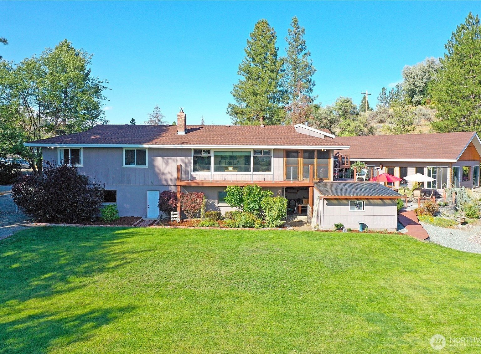 725 Okoma Dr Omak, WA 98841 - Thumbnail 3