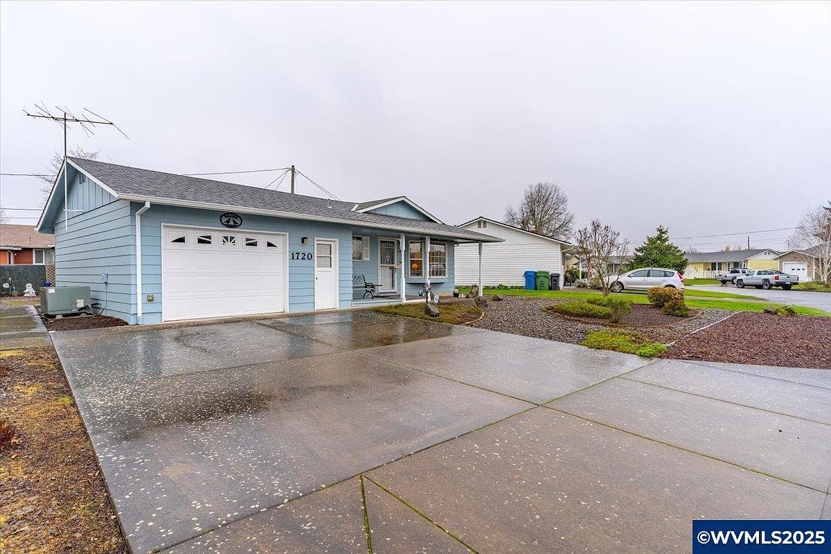 1720 Jansen Way Woodburn, OR 97071 - Thumbnail 3