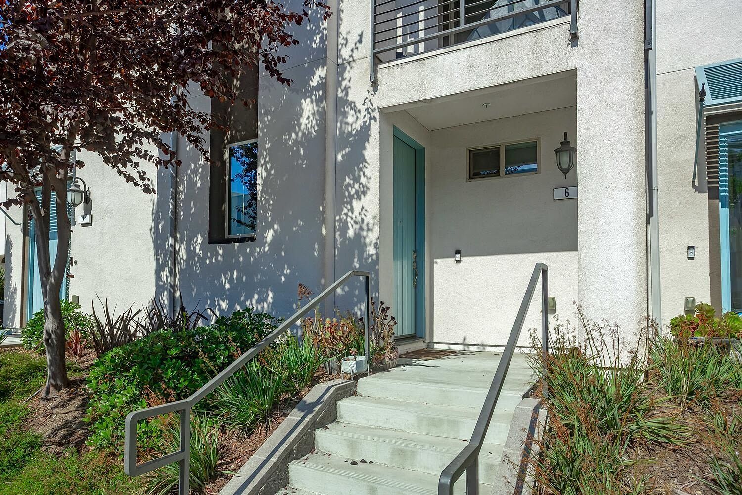 3077 Valley Of Hearts Del Pl #6 San Jose, CA 95136 - Thumbnail 3