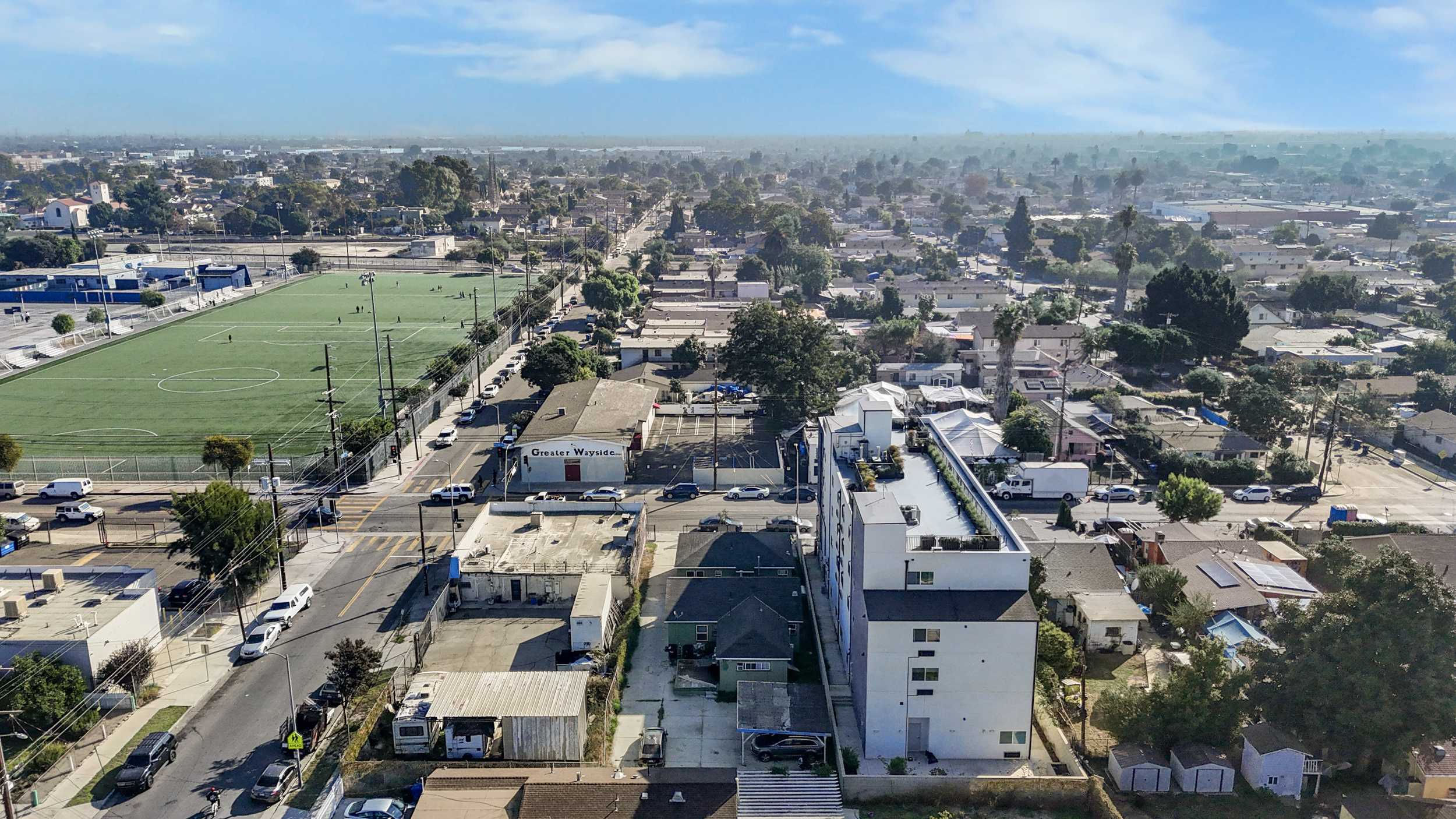 10807 Compton Avenue, Los Angeles, CA, USA, 90059 - Thumbnail 2