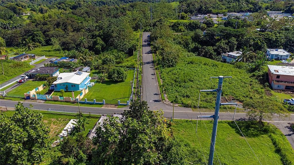 Urb Reparto Leila Boquebrada Cruz Toa Alta, PR 00953 - Thumbnail 3