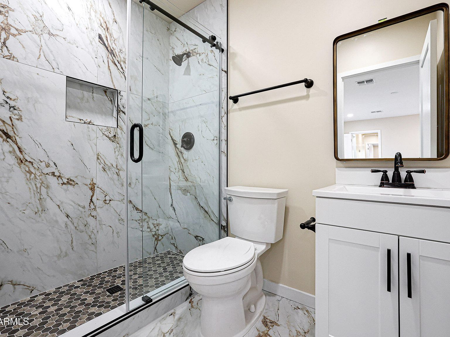 725 E Encanto Dr Tempe, AZ 85281 - Thumbnail 3