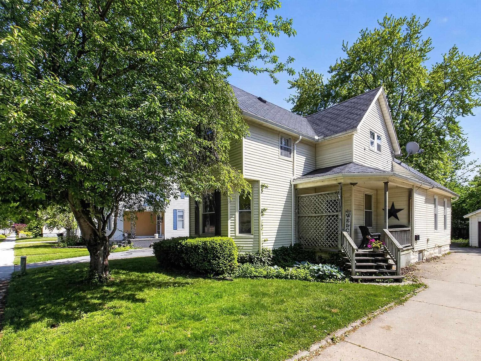 1706 McKinley St Bay City, MI 48708 - Thumbnail 3