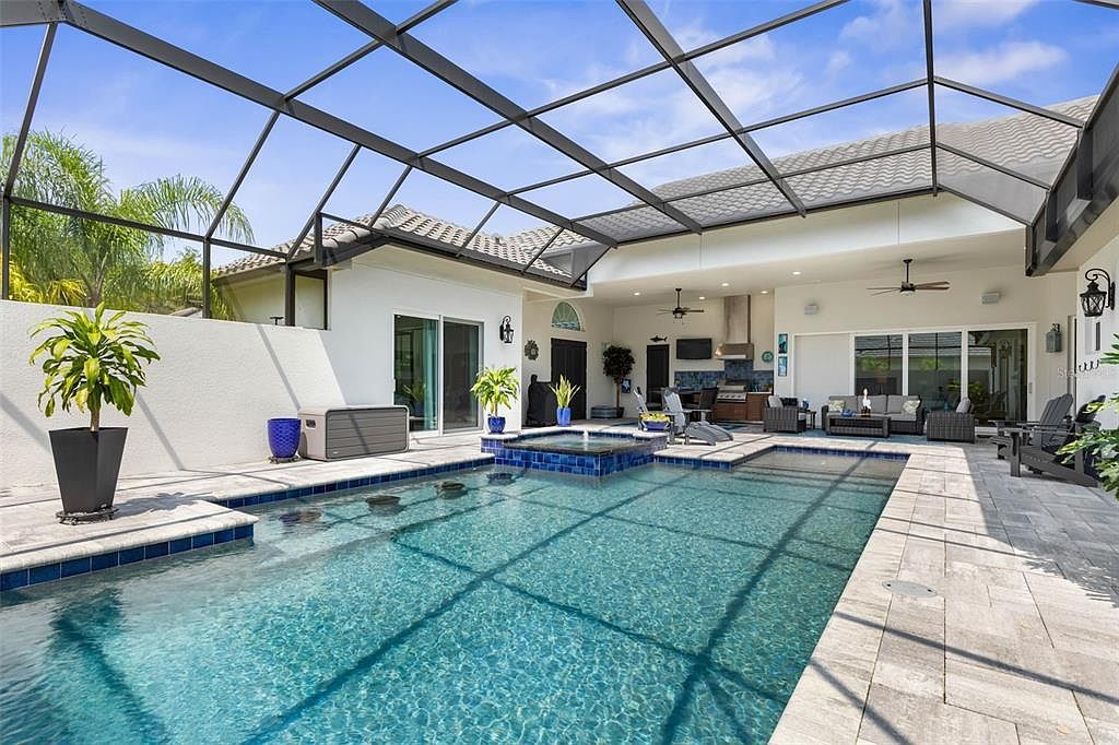 98 New Leatherwood Dr Palm Coast, FL 32137 - Thumbnail 3