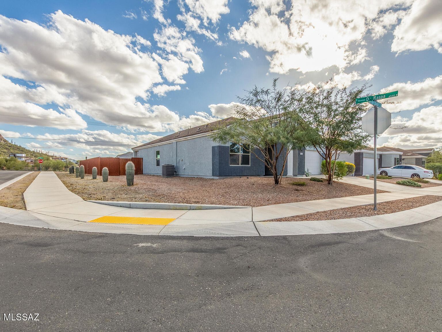 4501 W Corte De Balde Tucson, AZ 85746 - Thumbnail 3