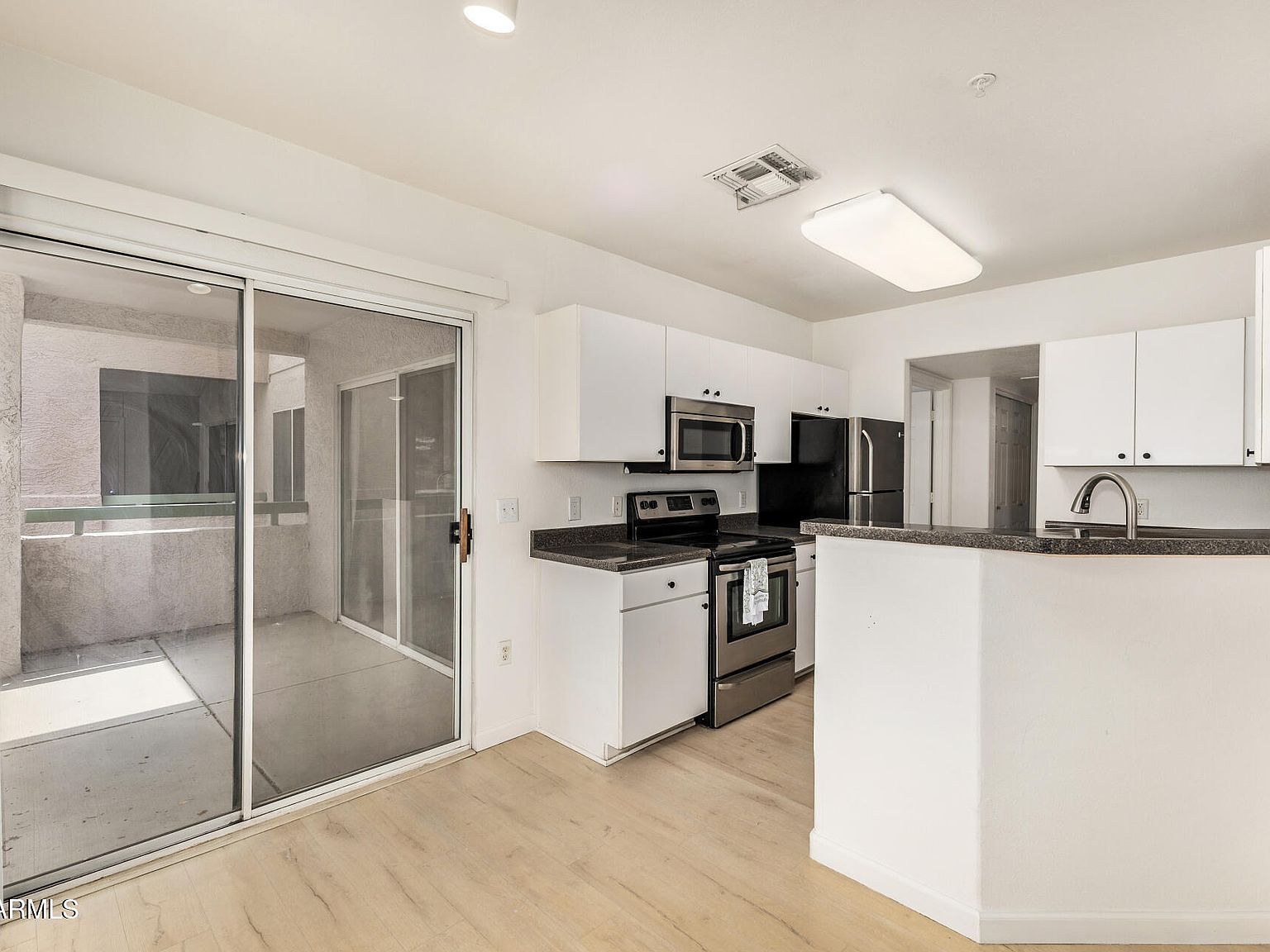 1295 N Ash St APT 828 Gilbert, AZ 85233 - Thumbnail 3