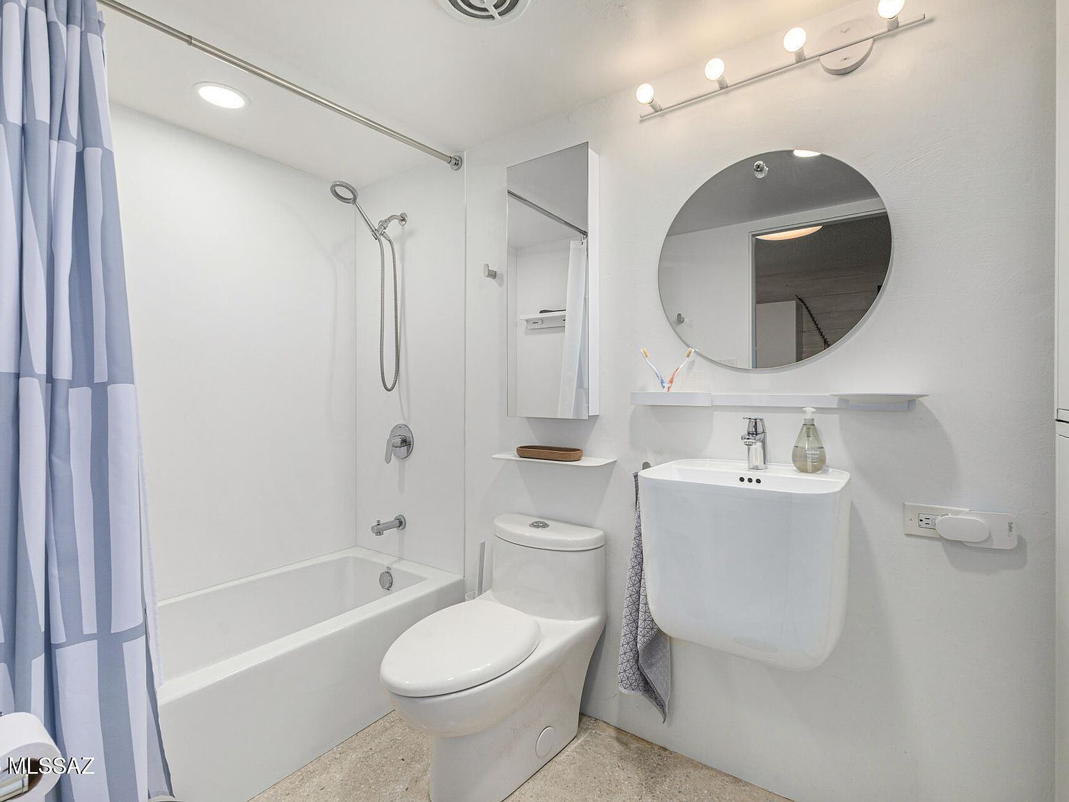 2 W Greenock Dr #2D Tucson, AZ 85737 - Thumbnail 3