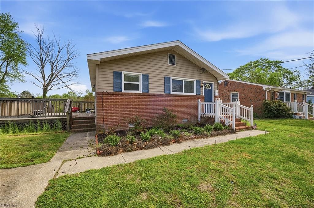 1632 Old Buckroe Rd Hampton, VA 23664 - Thumbnail 3