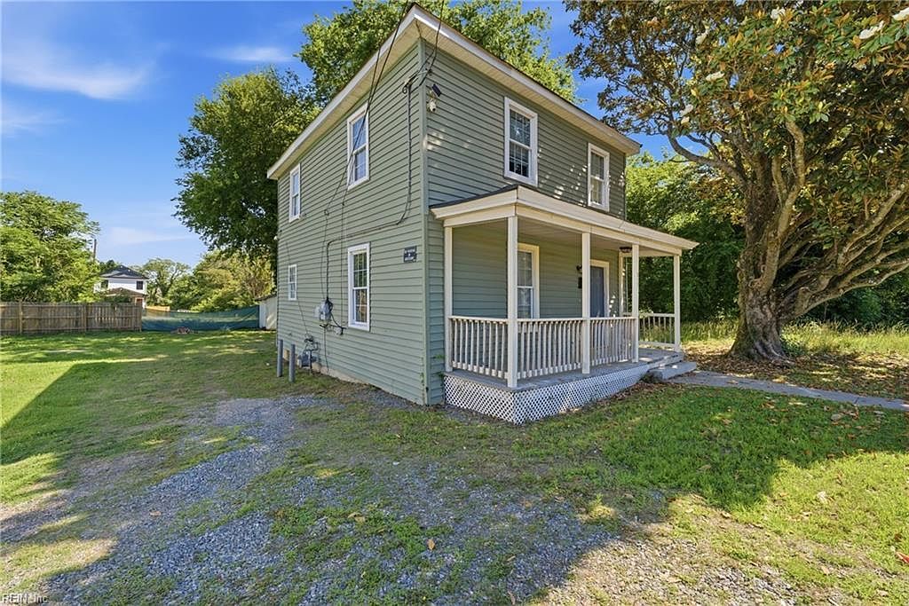 315 Saint Matthew St Petersburg, VA 23803 - Thumbnail 3