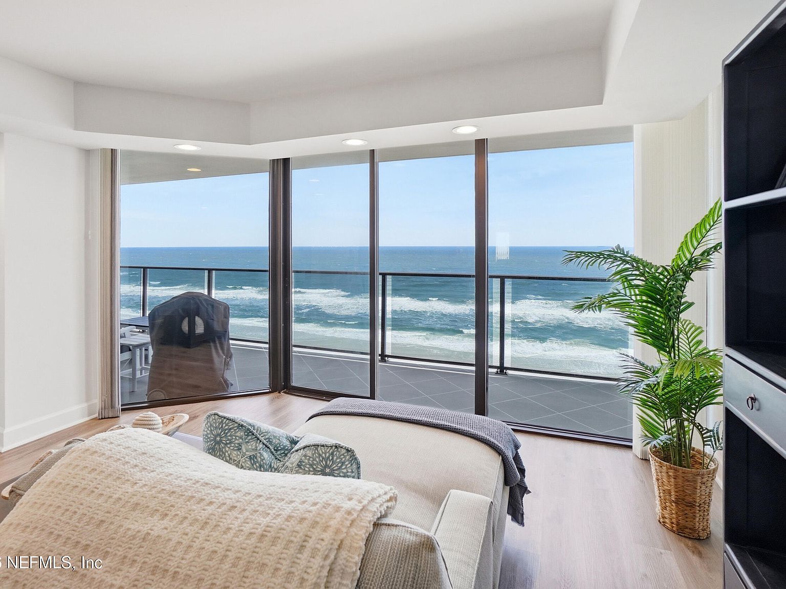 1221 1st St S APT 12B Jacksonville Beach, FL 32250 - Thumbnail 3