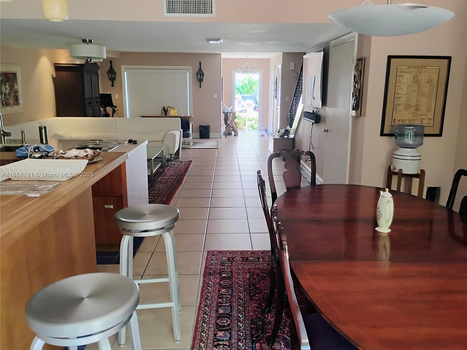 612 NE 27th Ave Hallandale, FL 33009 - Thumbnail 3