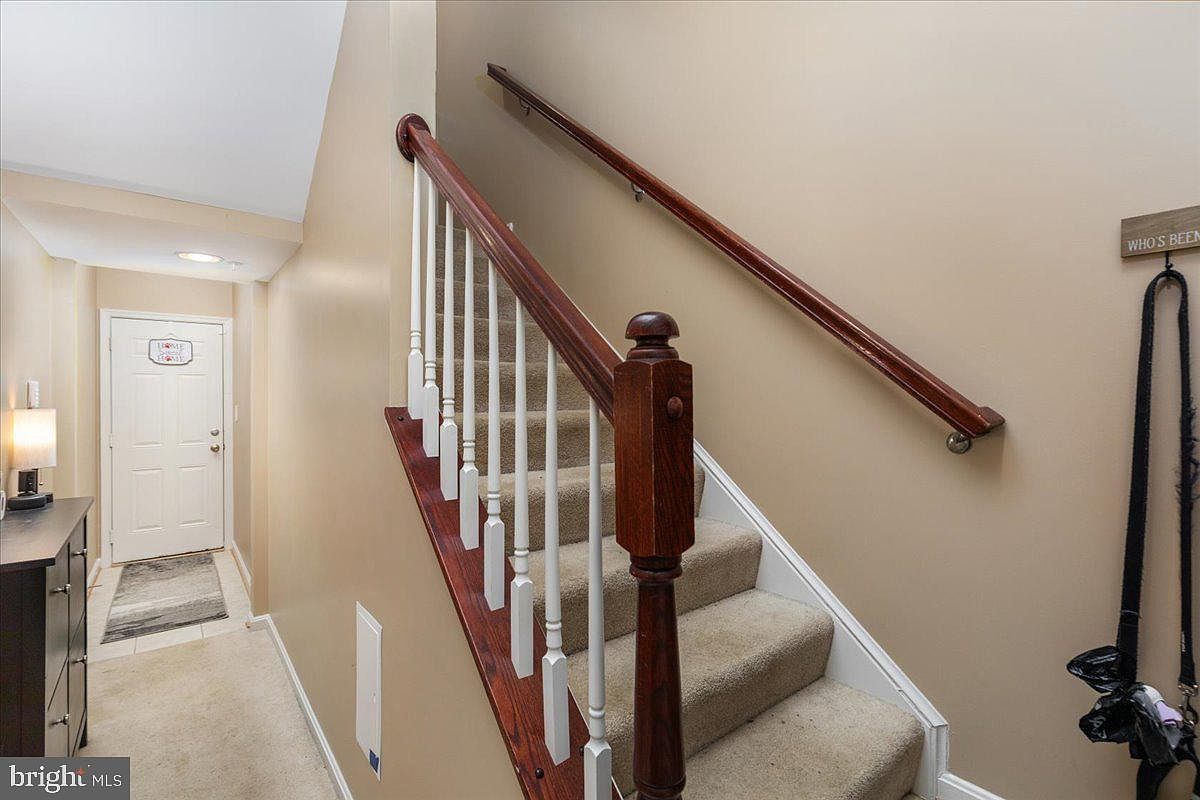 7828 Cedar Branch Dr Gainesville, VA 20155 - Thumbnail 3