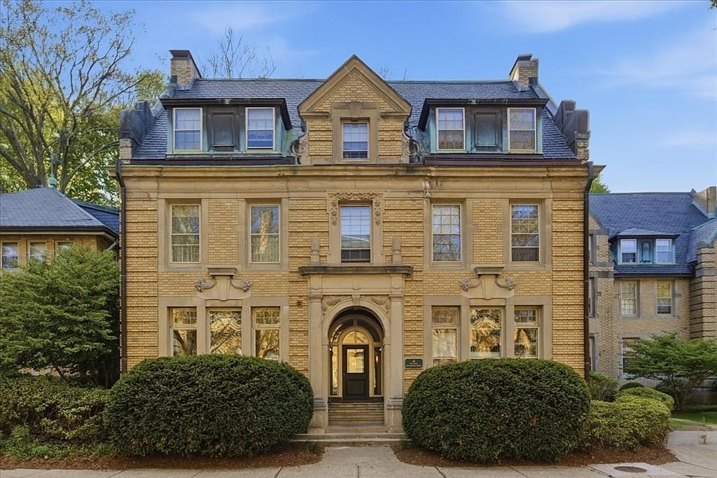 65 Glen Rd APT H1 Brookline, MA 02445 - Thumbnail 3
