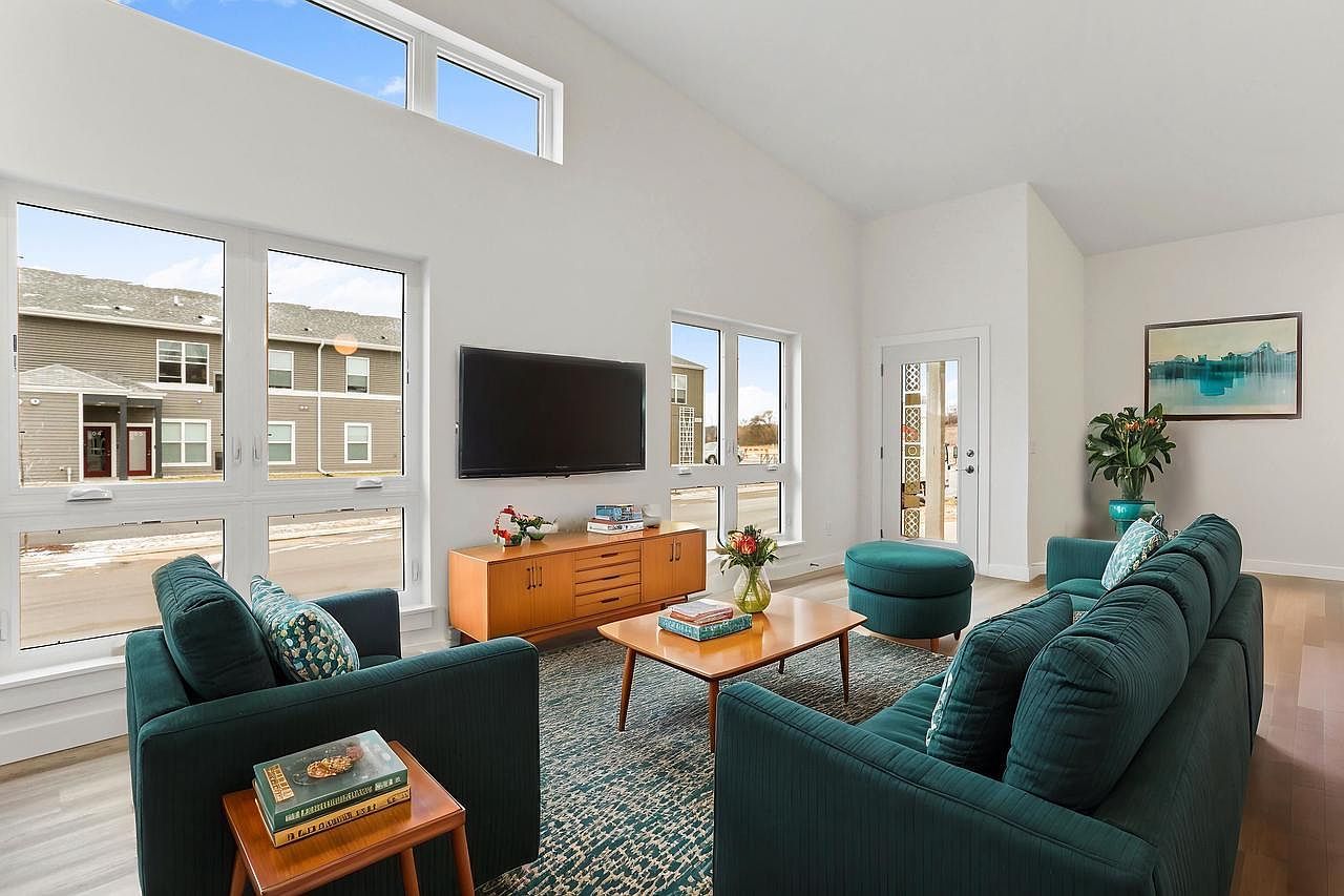 110 Boneset Ave Poynette, WI 53955 - Thumbnail 3