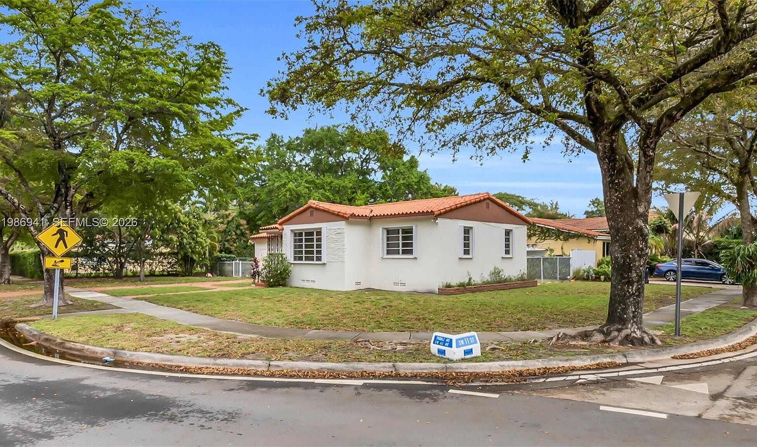 1081 SW 63rd Ave West Miami, FL 33144 - Thumbnail 3