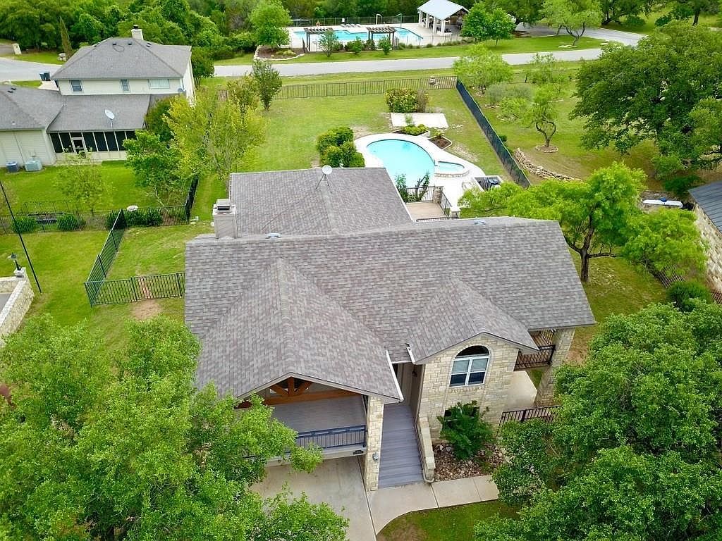 339 Quail Run Ct Spicewood, TX 78669 - Thumbnail 3