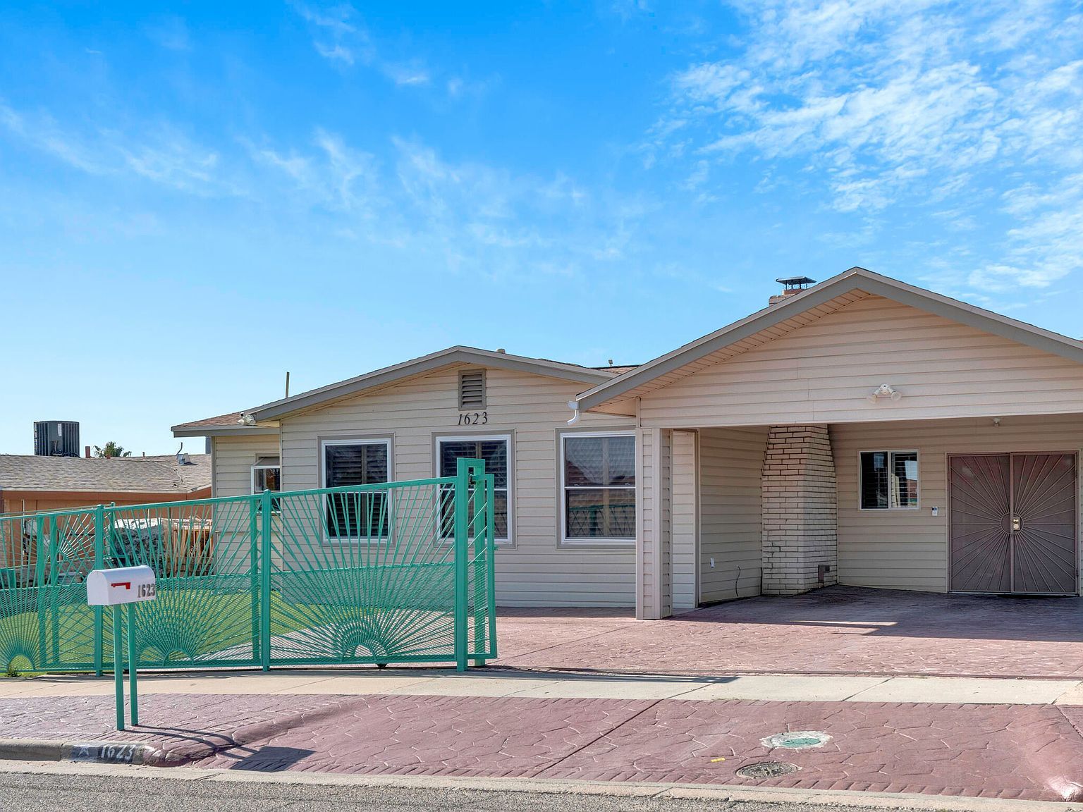 1623 Phil Gibbs Dr El Paso, TX 79936 - Thumbnail 3