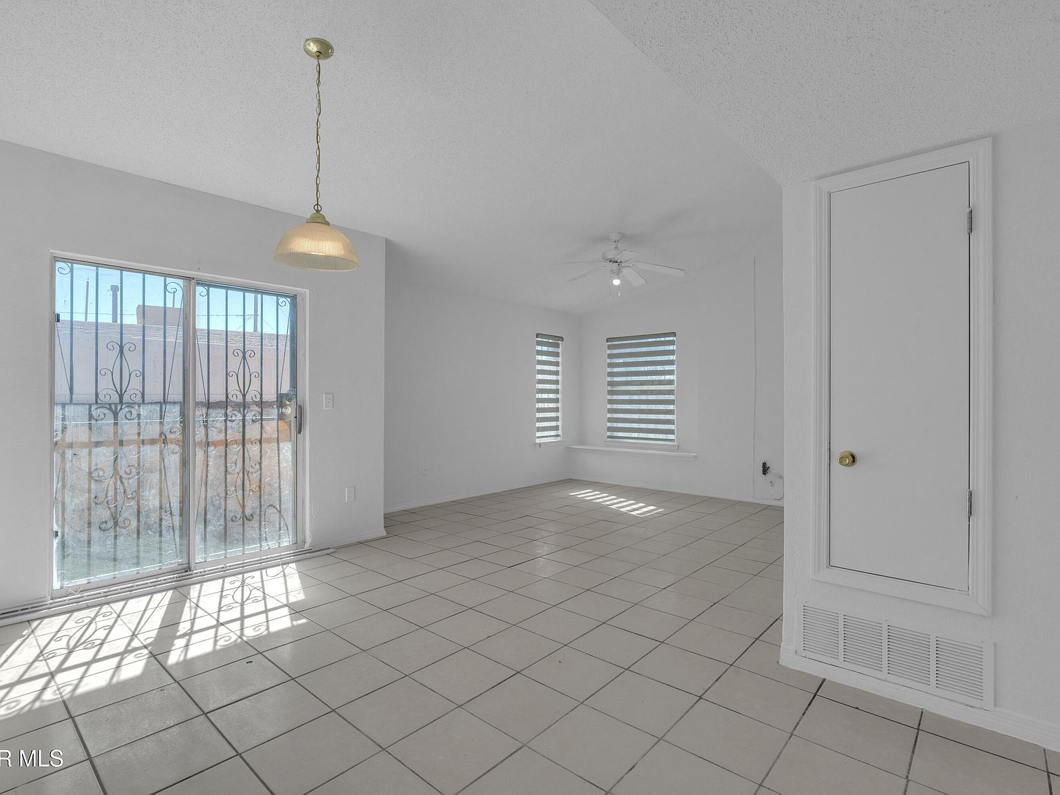 288 Ellsworth Dr El Paso, TX 79928 - Thumbnail 3