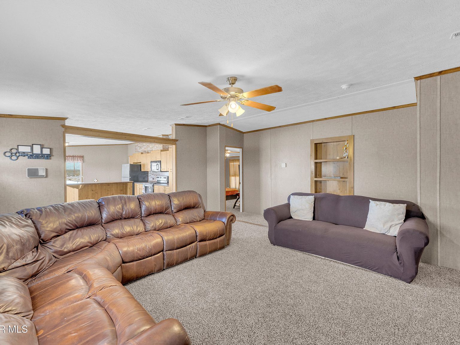 730 Rockard Dr El Paso, TX 79928 - Thumbnail 3