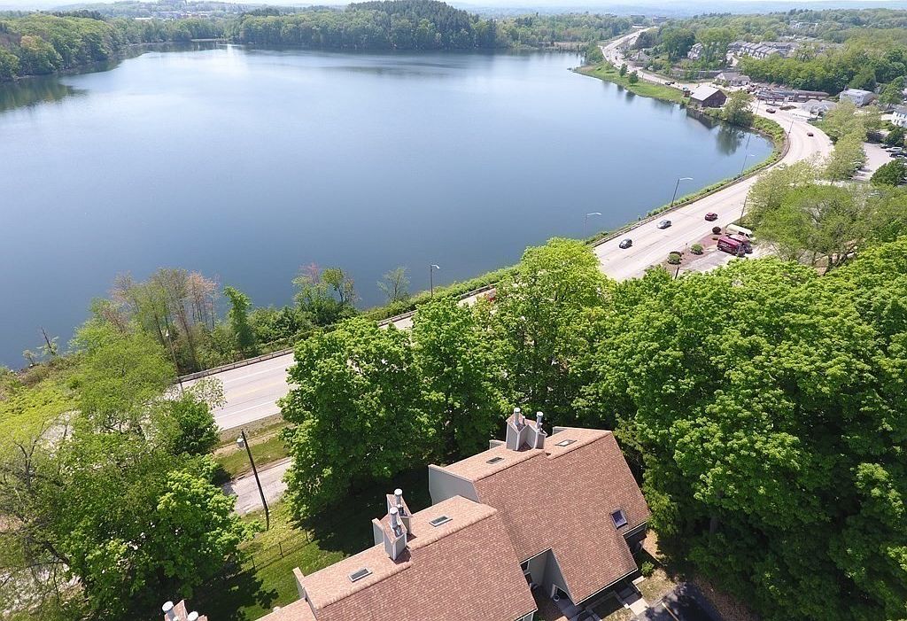 45 Lakeside Ave APT 31 Marlborough, MA 01752 - Thumbnail 3