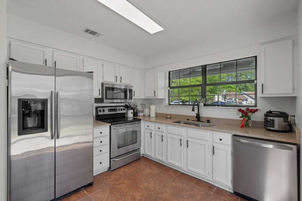 2106 Wilderness Path, Fort Walton Beach, FL, USA, 32547 - Thumbnail 3