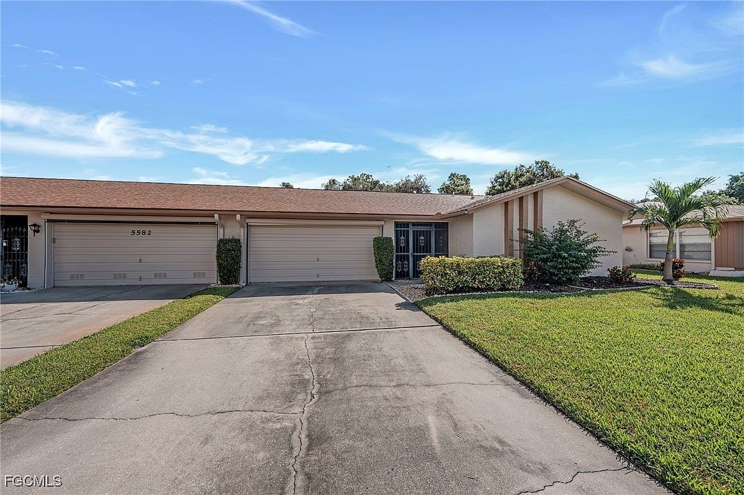 5584 Buring Ct Fort Myers, FL 33919 - Thumbnail 3