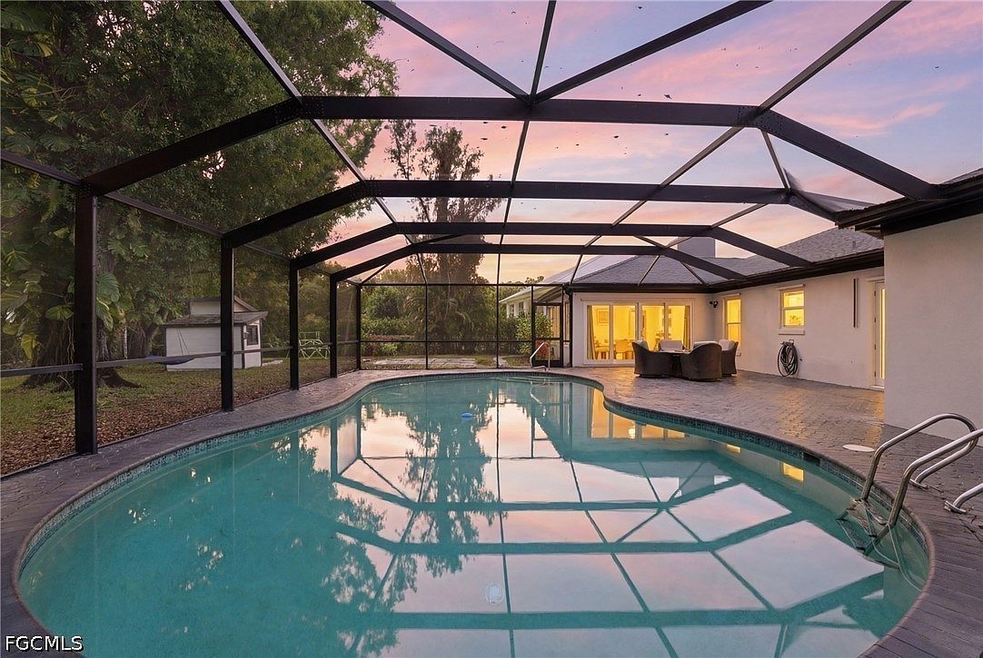 3931 W Riverside Dr Fort Myers, FL 33901 - Thumbnail 3