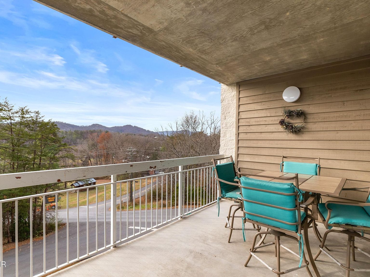 205 Ogle Dr #622 Pigeon Forge, TN 37863 - Thumbnail 3