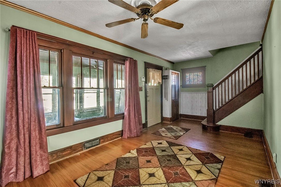 519 E Thompson St North Tonawanda, NY 14120 - Thumbnail 3