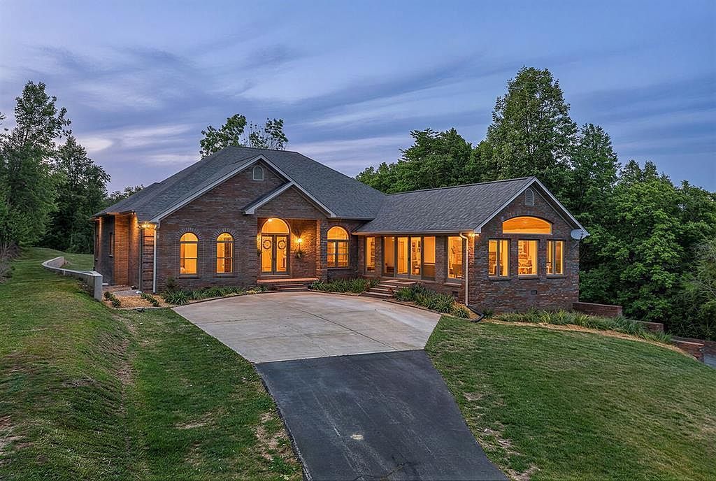 360 Long Hollow Ln Gainesboro, TN 38562 - Thumbnail 3