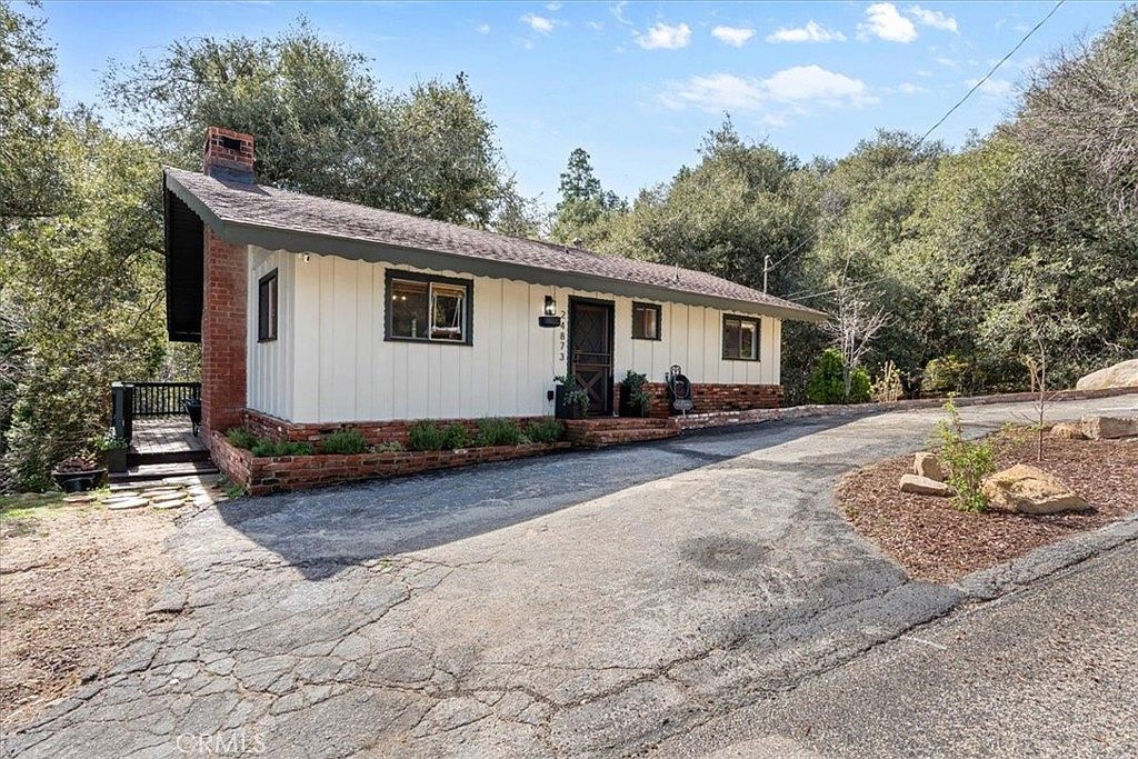 24873 Edelweiss Dr Crestline, CA 92325 - Thumbnail 3