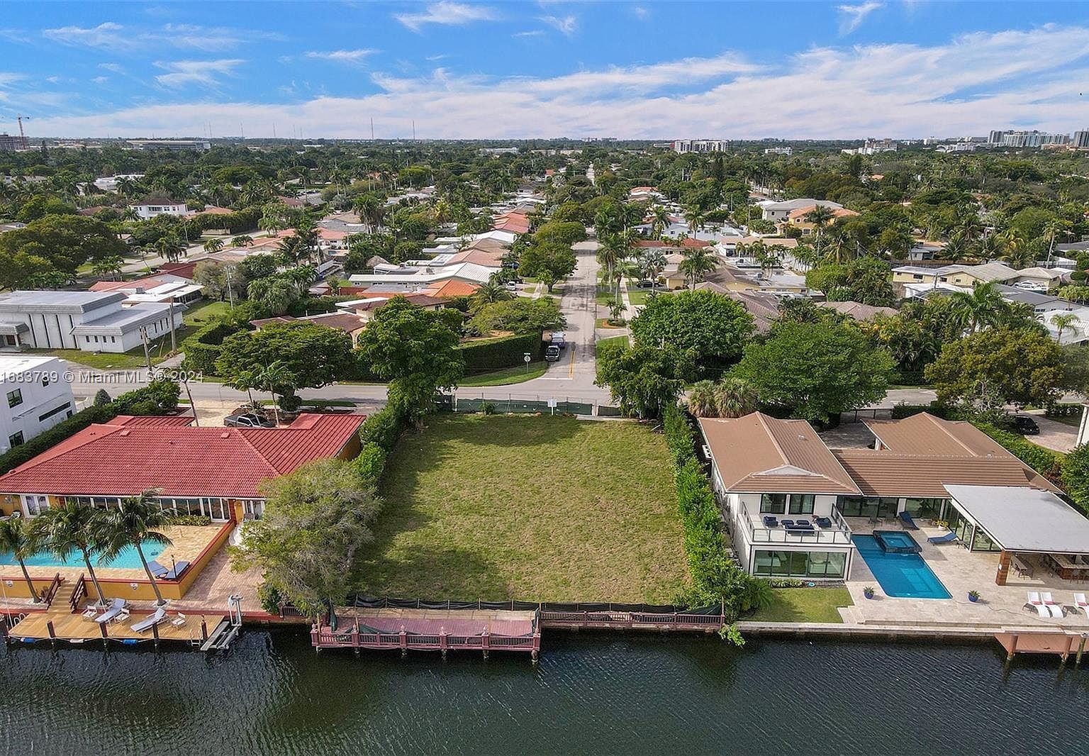 1101 Diplomat Pkwy Hollywood, FL 33019 - Thumbnail 3