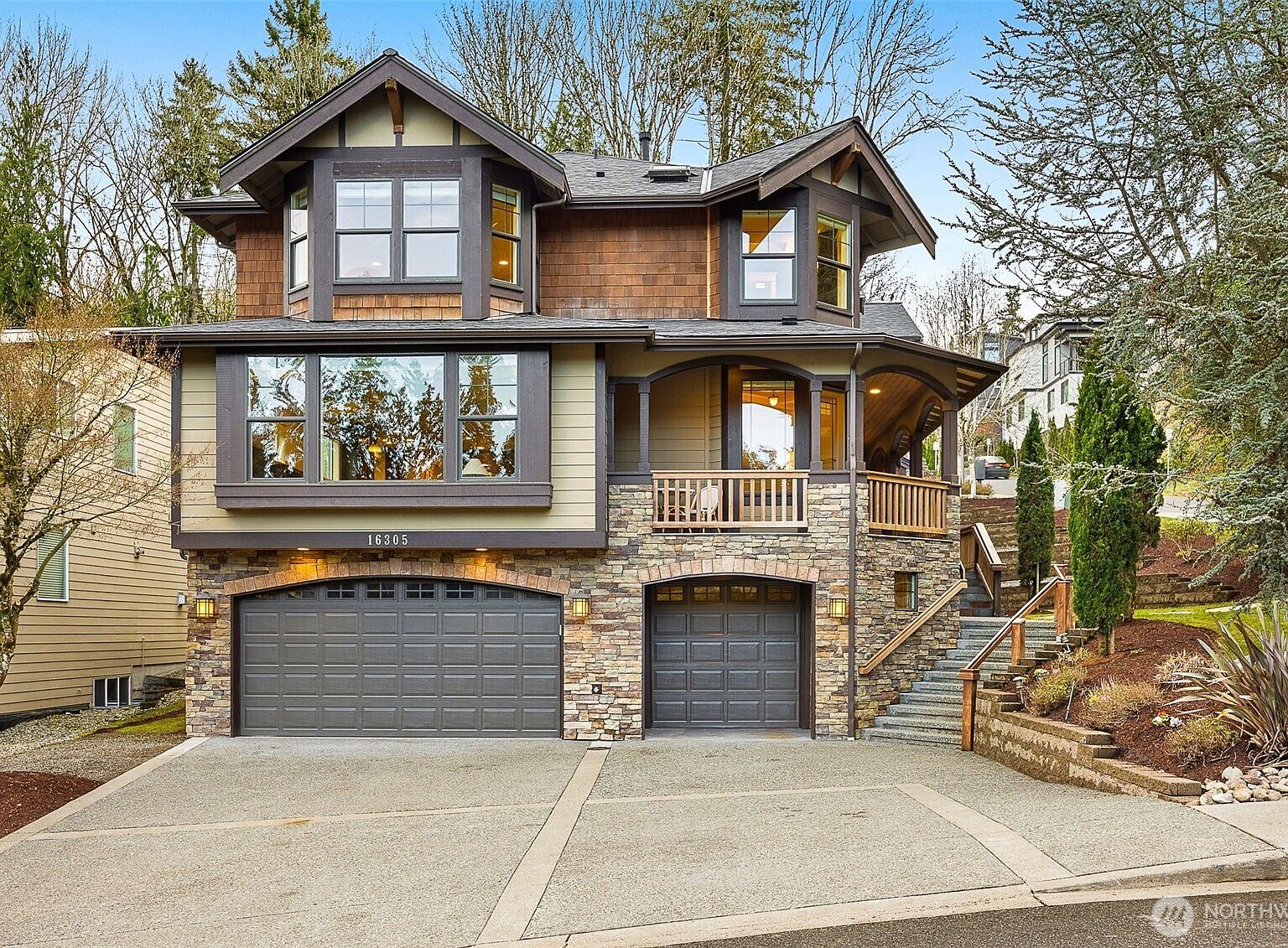 16305 SE 37th St Bellevue, WA 98008 - Thumbnail 3