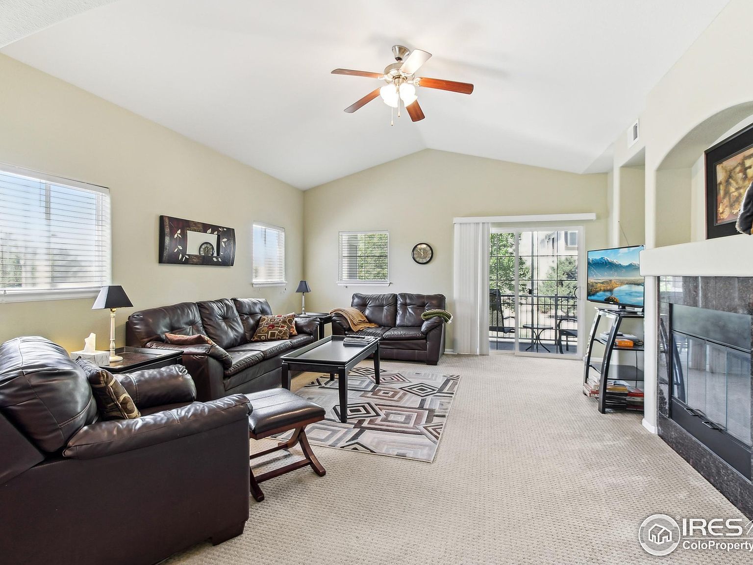 5044 Cinquefoil Ln UNIT B Fort Collins, CO 80528 - Thumbnail 3