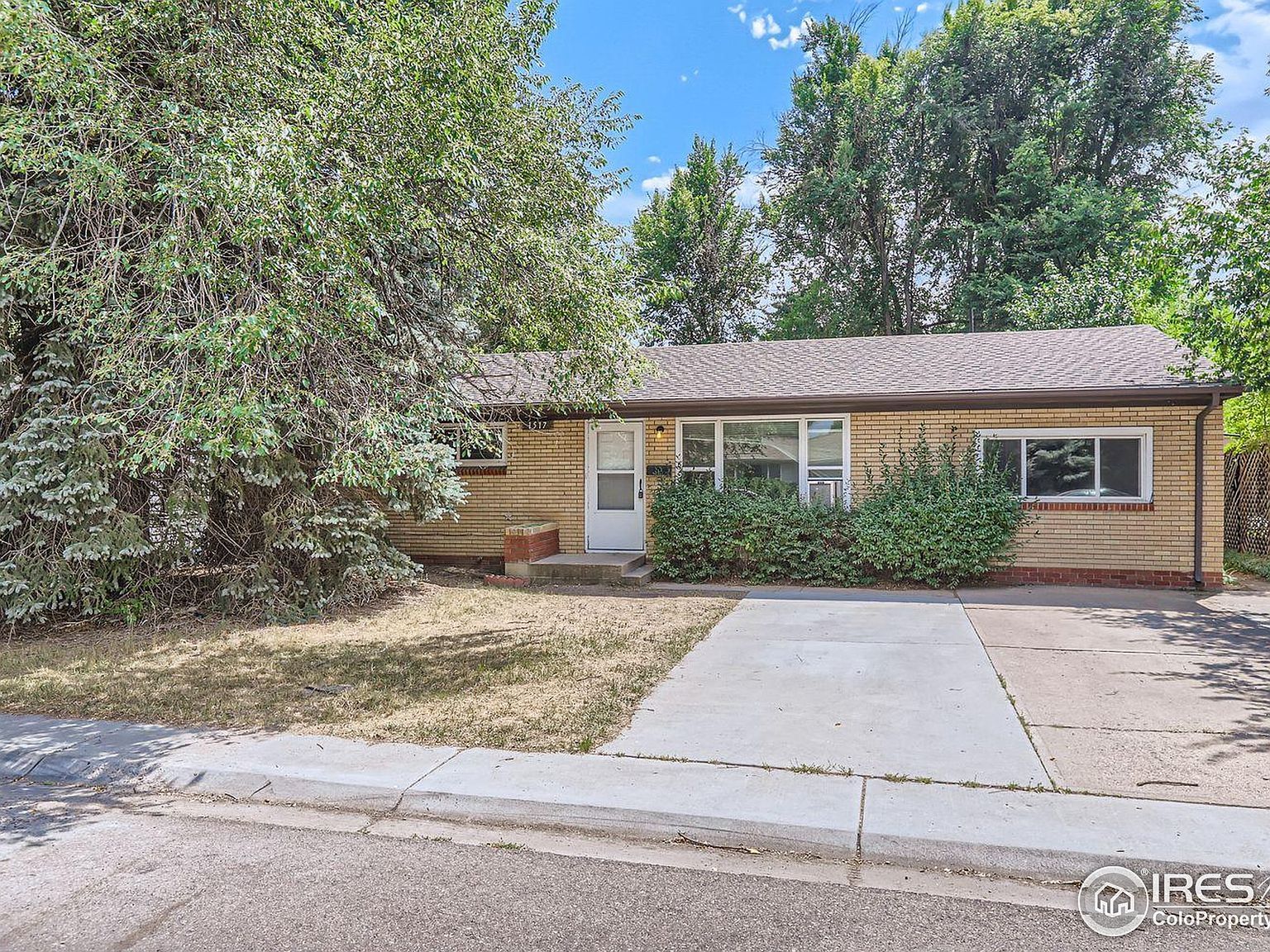 1517 Crestmore Pl Fort Collins, CO 80521 - Thumbnail 3