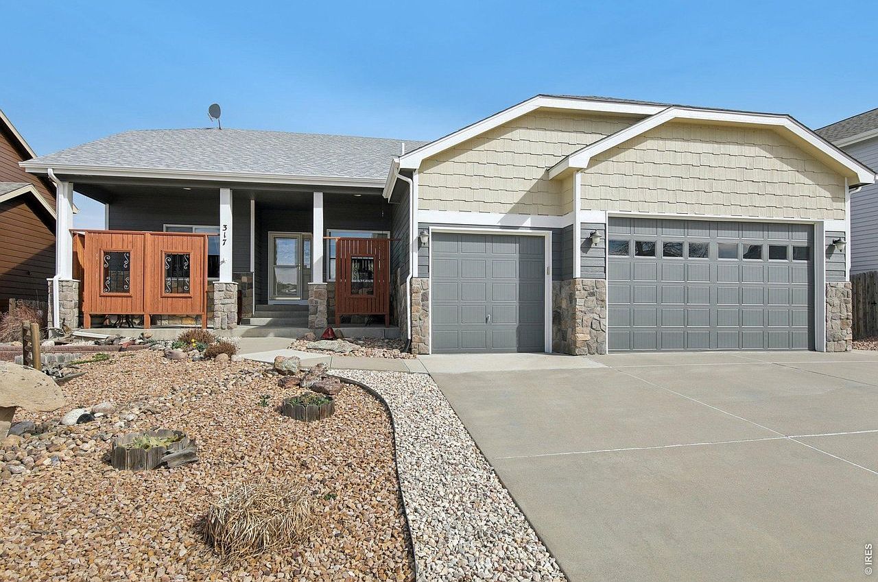 317 Kirkland Ln Johnstown, CO 80534 - Thumbnail 3