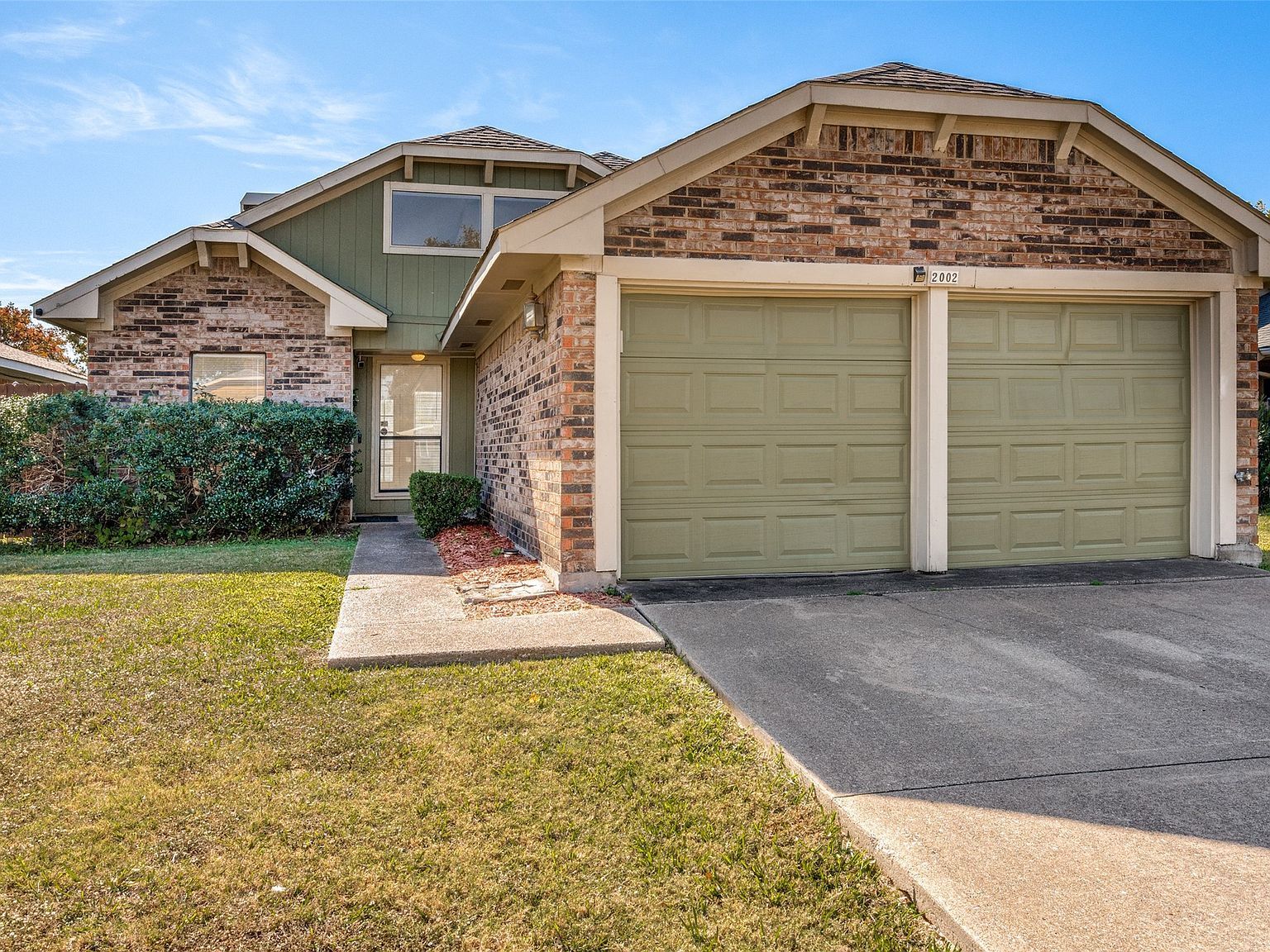 2002 Verlaine Dr Carrollton, TX 75007 - Thumbnail 3