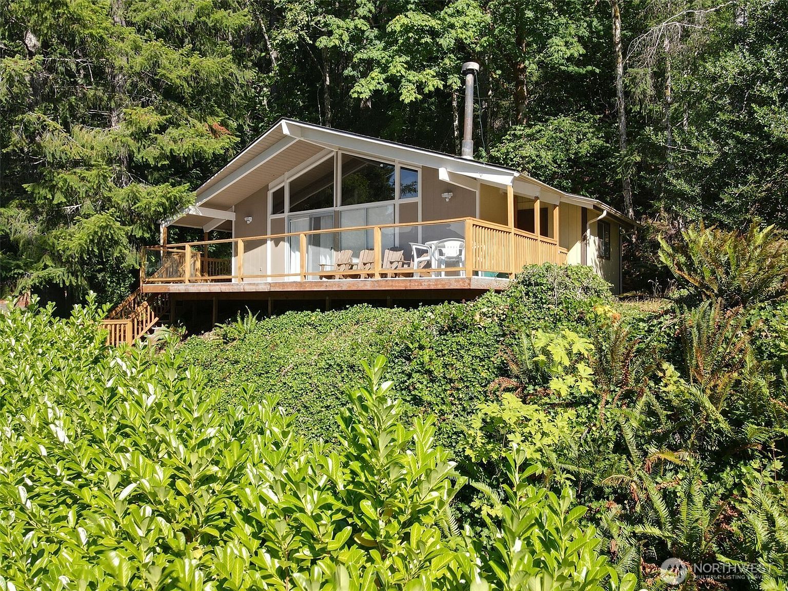 90 N Lakefront Loop Hoodsport, WA 98548 - Thumbnail 3