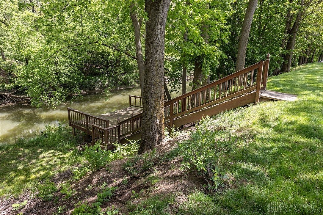 5559 Clover Leaf Dr Greenville, OH 45331 - Thumbnail 3