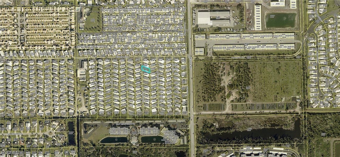 295 Dillard Ave Fort Myers, FL 33908 - Thumbnail 3