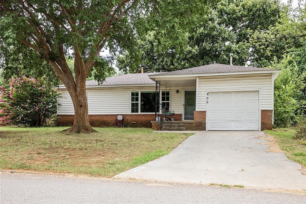 806 N Myrtle Dr Tecumseh, OK 74873 - Thumbnail 3